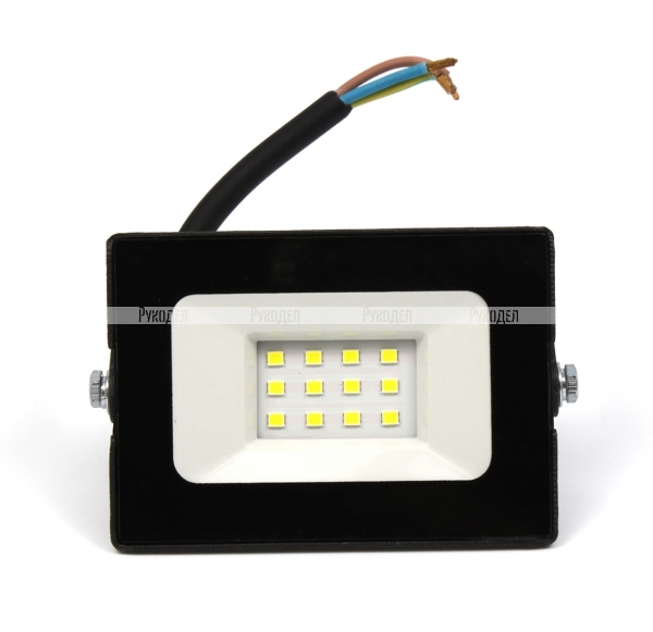 Светодиодный прожектор переносной GLANZEN FAD-0001-10-SL