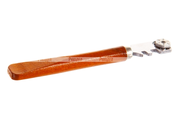Стеклорез с деревянной ручкой Sturm 6-роликовый 1077-AL-02